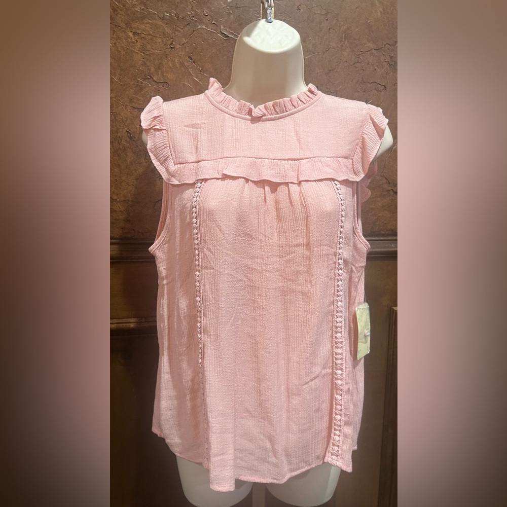 NWT SIZE L Sweet Wanderer Pink Ruffle Sleeveless Top